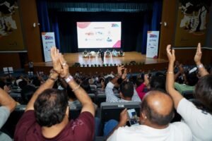 Kavi Chetan Charchit in anand gujarat kavi sammelan